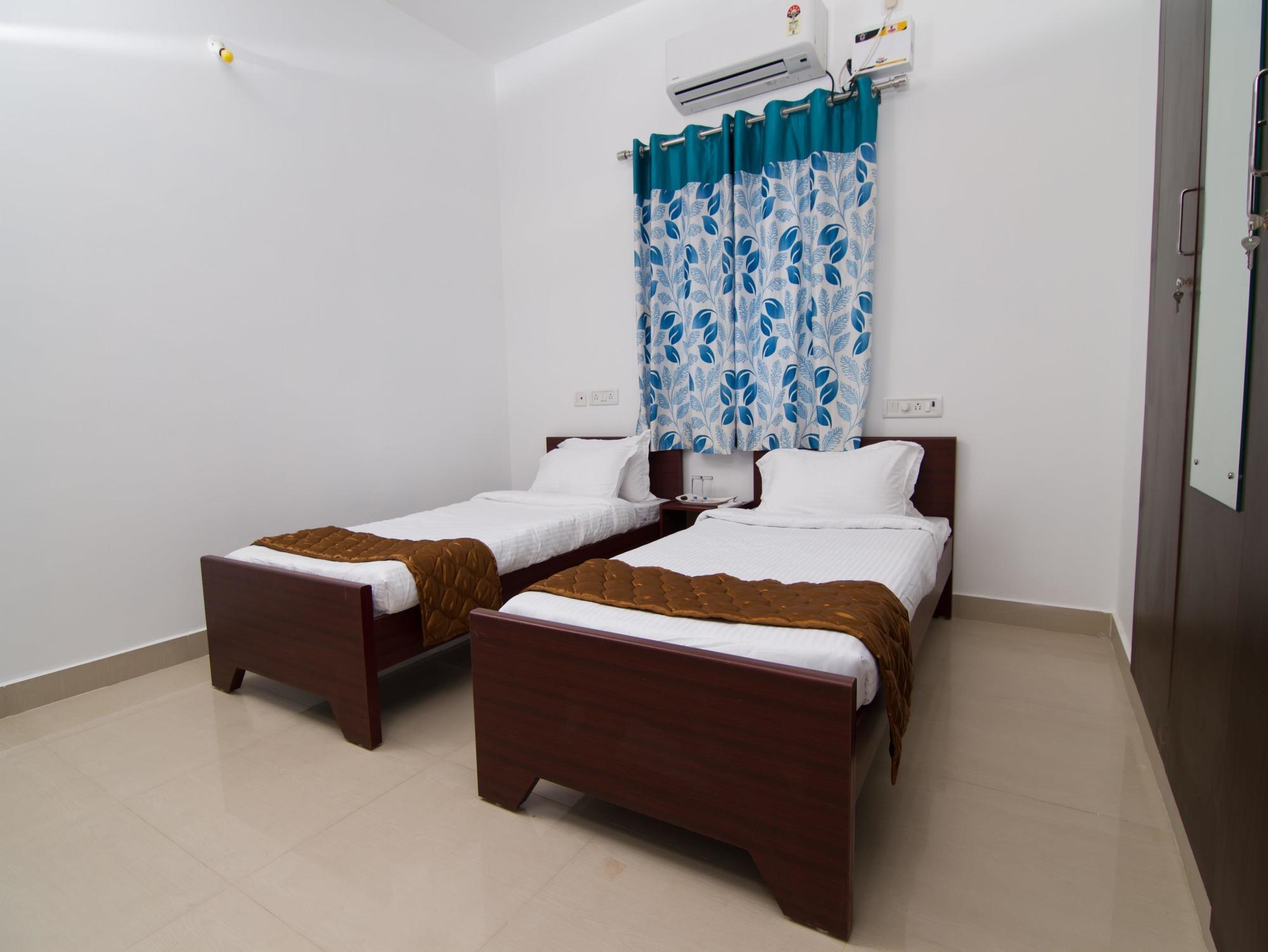 Phoenix Hospitality Services Csennai Kültér fotó
