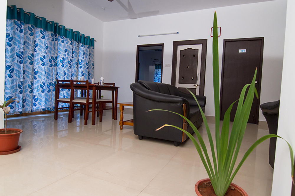 Phoenix Hospitality Services Csennai Kültér fotó
